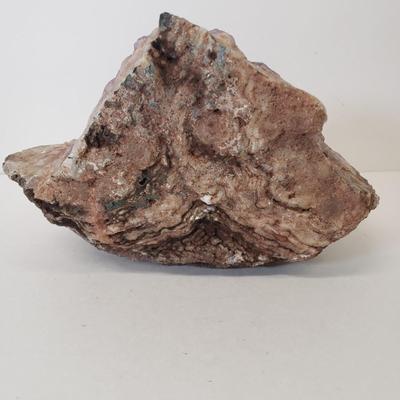 LOT 86: Large Amethyst Geode 12"