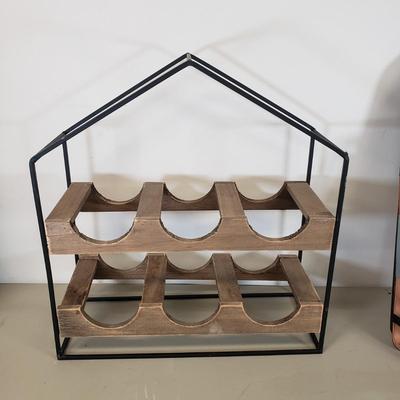 LOT 92: Assortment of Barware & Wine Enthusiast Decor