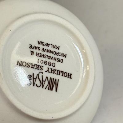 LOT 101: Pair of Mikasa Holiday Season DB901 Place Settings w/ Plates, Mugs & Saucers (in Boxes)