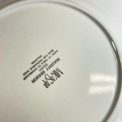 LOT 101: Pair of Mikasa Holiday Season DB901 Place Settings w/ Plates, Mugs & Saucers (in Boxes)