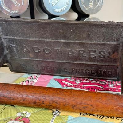 LOT 106: Olde Thompson Stainless Steel Spice Rack, Bacon & Burger Presses, Meat Thermometer Fork & More