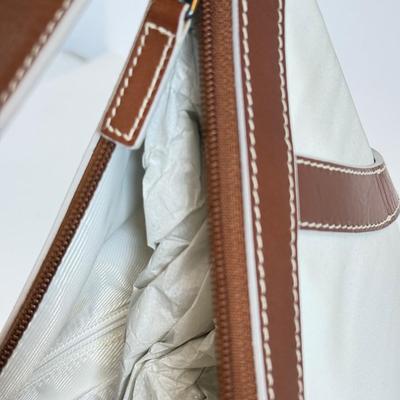 Sale Photo Thumbnail #118