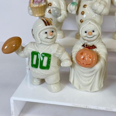 LOT 135: 12 Lenox Months of the Year Snowmen Figurines