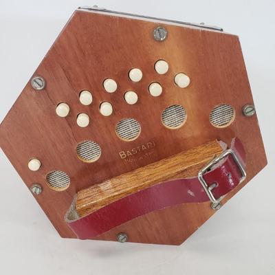 Sale Photo Thumbnail #176