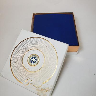 LOT 142: Bond No 9 Eau de Parfum 3.3 oz