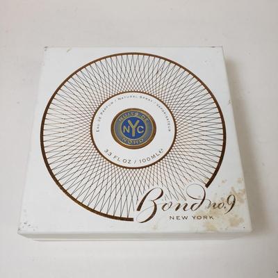 LOT 142: Bond No 9 Eau de Parfum 3.3 oz