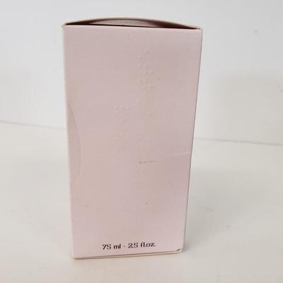 LOT 144: L'Occitane Pivoine Flora Eau de Toilette 2.5 oz
