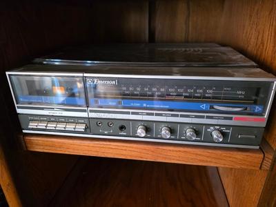 Emerson stereo and speakers