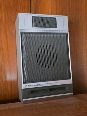 Emerson stereo and speakers