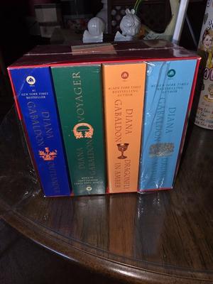 Outlander paperback book series