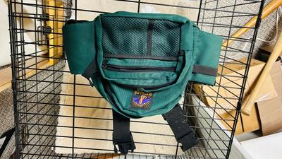 LARGE SIZED ANIMAL KENNEL, OUTWARD HOUND BACKPACK, LEASH AND CHOKE COLLARS
