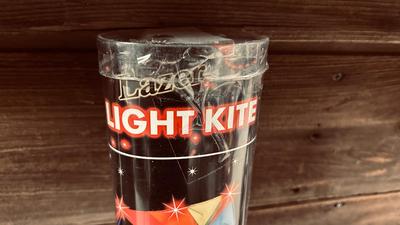CUSTOM CRAFTED DELTA LIGHT FESTIVAL LITE KITE AND FRISBEE