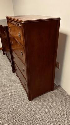 VINTAGE 4 DRAWER UPRIGHT CHEST