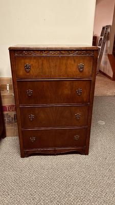 VINTAGE 4 DRAWER UPRIGHT CHEST