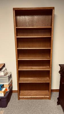 TALL NARROW OAK BOOKSHELF WITH ADJUSTABLE SHELVES