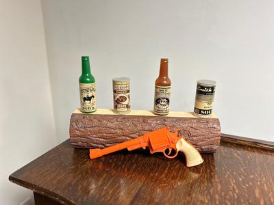 VINTAGE WILD WEST ELECTRONIC TARGET SHOOTING TOY SET