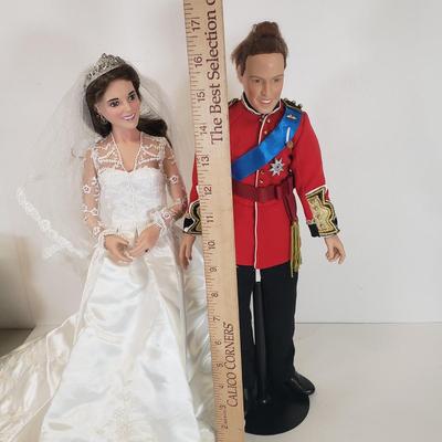 LOT 156: Ashton Drake Galleries Prince William & Kate Middleton Collector Dolls