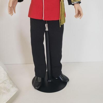 LOT 156: Ashton Drake Galleries Prince William & Kate Middleton Collector Dolls
