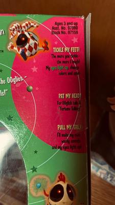 OOGLIES MARATHON INTERACTIVE TOY AND DANCING FLOWERS