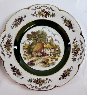 Sale Photo Thumbnail #611: In good previously owned condition.