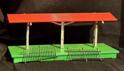 2 Lionel Train Station Platforms 156-13 #2