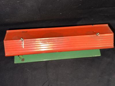 Lionel Train Station Platform #4 Metal Roof