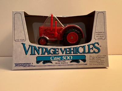 Die-Cast Metal Ertl Vintage Vehicle Case 500