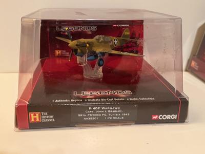 Corgi Legends of Flight P-40F Warhawk