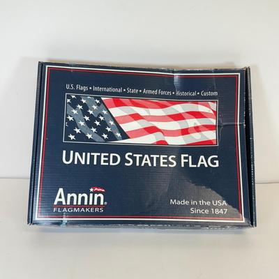 LOT 160: OppoSuits American Flag Suit in box, US Flag in Box & 13 Colonies Spoon Set