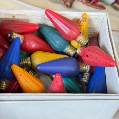 LOT 161: Vintage Christmas Holiday Light Bulbs, Wires & More