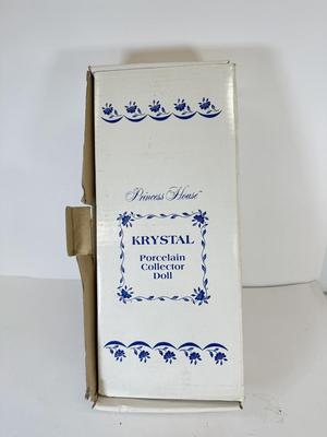 LOT 162: Vintage Princess House Porcelain Dolls