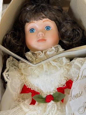 LOT 162: Vintage Princess House Porcelain Dolls