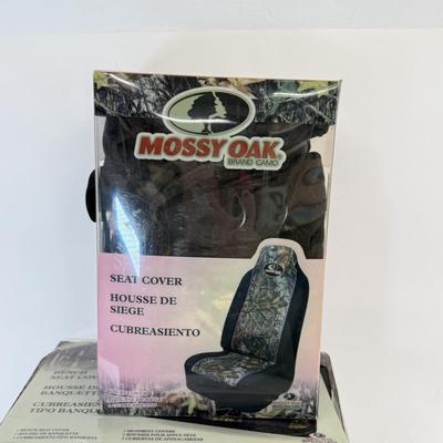 LOT 166: Mossy Oak & Real Tree Camo Car Seat Covers in Package