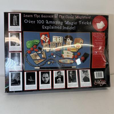 LOT 168: Stratego: Star Wars Saga Edition Board Game & Secrets of the Great Magicians Royal Magic Kit NIP