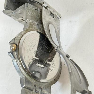 LOT 171: Men's Watches: Seiko, Tag Heuer, Pulsar, Elgin, Relic