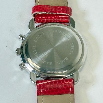 LOT 172: Collection of Watches: Anne Klein, Chateau Watch Necklace & More