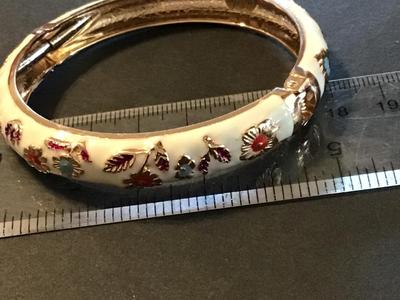 Sale Photo Thumbnail #132: See pictures