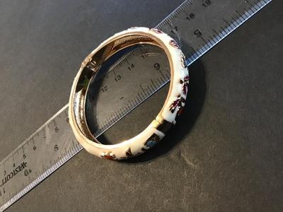 Sale Photo Thumbnail #135: See pictures