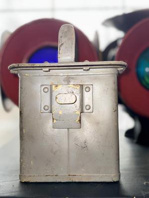 WWII US Naval Battle Ship Submarine Emergency Lamp Portable Light #4