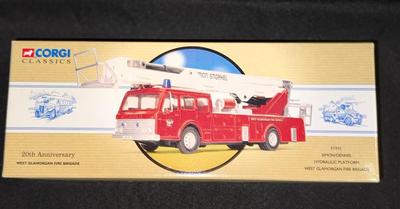 Corgi Classics Die Cast Simon Snorkel Fire Brigade 20th Anniverary