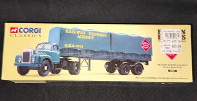 Corgi Classics Die Cast Mack B Series Semi Railway Express Agency