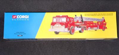 Corgi Classics Die Cast Mack CF Aerial Ladder Long Beach