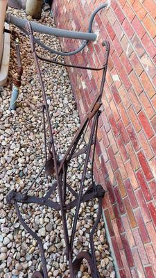ANTIQUE HORSE-DRAWN CULTIVATOR