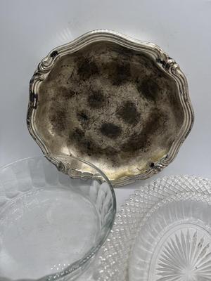 Glass serving bowl assortment