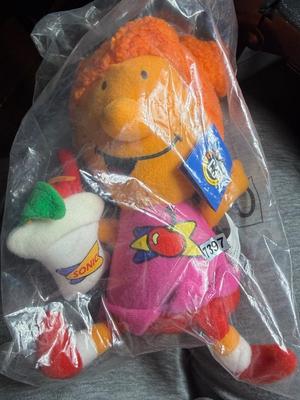2000 Sonic wacky pack plush
