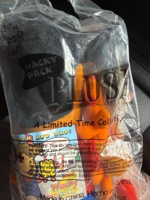 2000 Sonic wacky pack plush