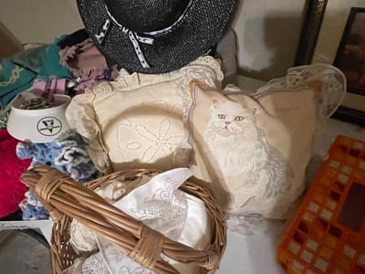 Lamps, Trinkets, Goodies