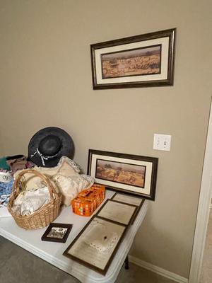 Lamps, Trinkets, Goodies