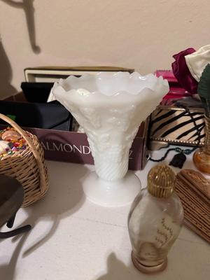 Lamps, Trinkets, Goodies