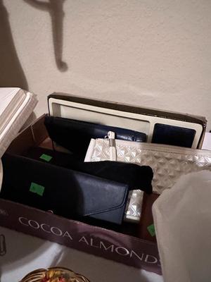 Lamps, Trinkets, Goodies